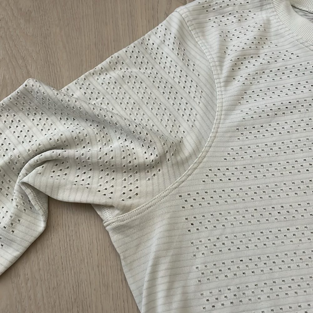 Lululemon Long Sleeve Size 6 - Picture 4 of 8
